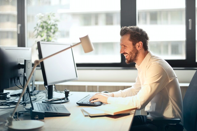 Investovat můžete i na internetu